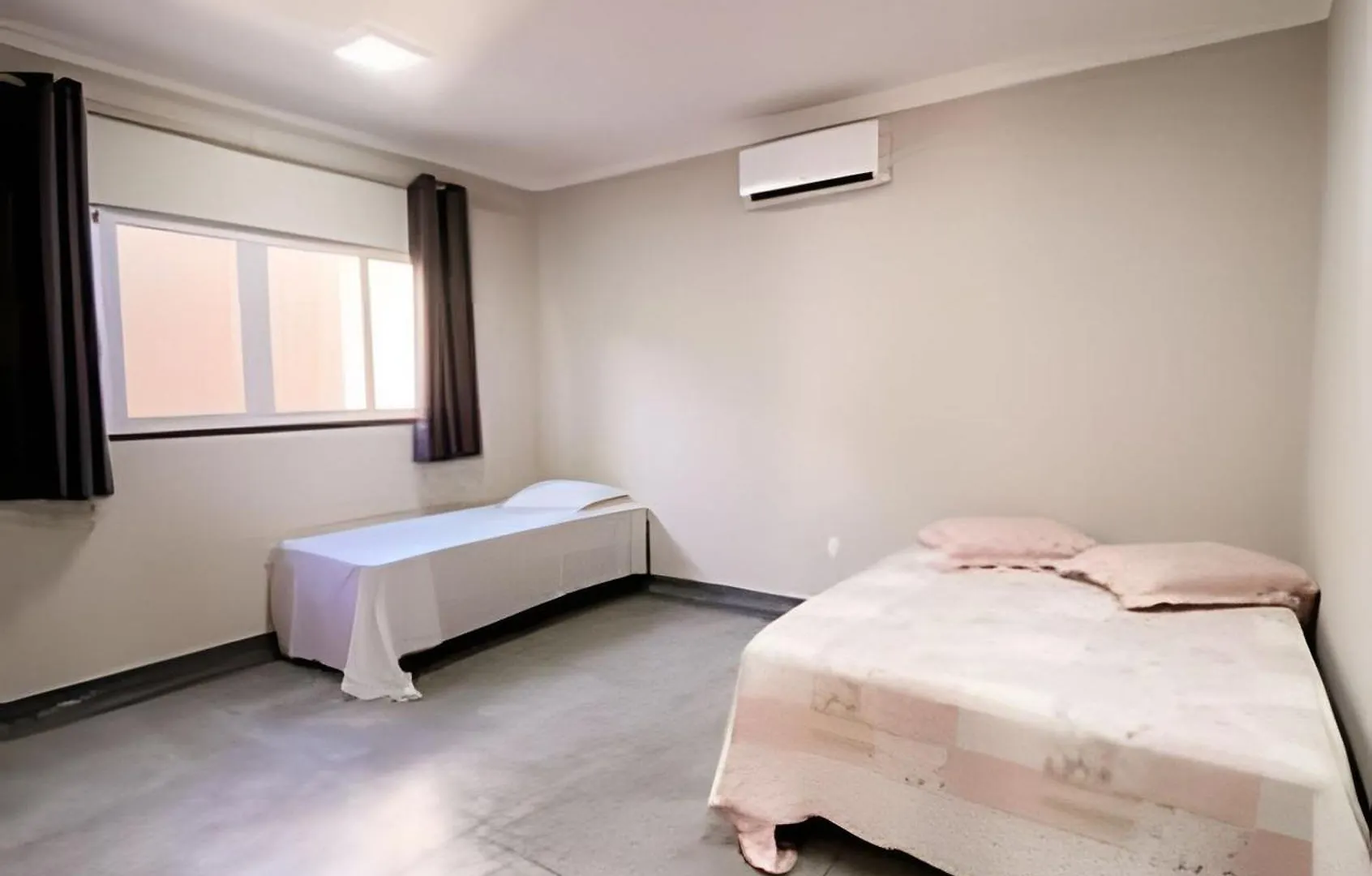 Casa Por Temporada, Ate 20 Pessoas Holiday home Caldas Novas